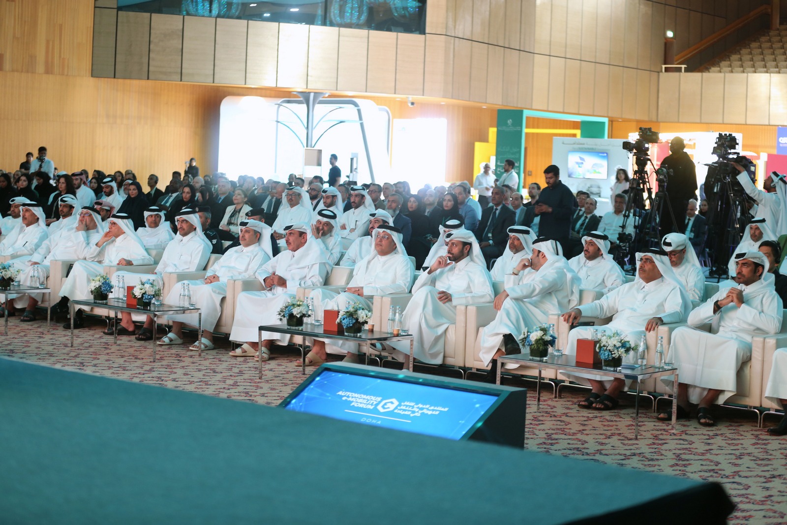 Minister Al-Sulaiti Inaugurates Autonomous e-Mobility Forum