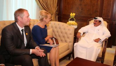 HE the Minister Meets with Ambassador of Sweden 