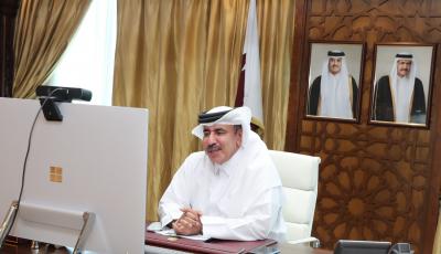 Minister Meets with French Counterpart
