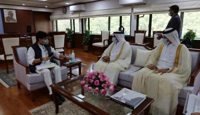 Minister Meets with Indian Civil Aviation Minister