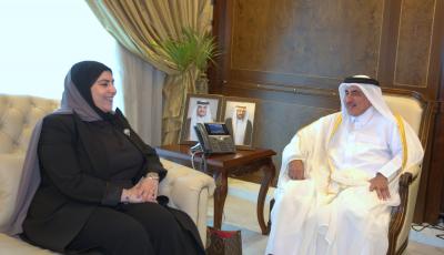 وزير المواصلات يجتمع مع وزيرة الأشغال العامة الكويتية
