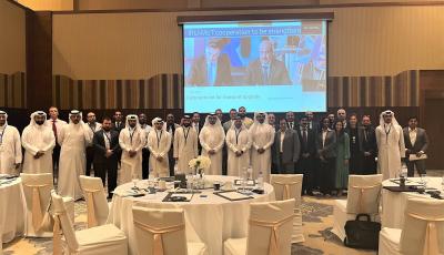 الوزارة تنظم ورشة عمل معايير وتشريعات أنشطة النقل البري بالتعاون مع (IRU)