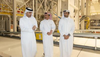 MinisterVisitsHamadPort’sStrategicFoodSecurityFacilitiesTerminal